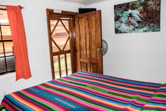 Sea Breeze Inn West End Luaran gambar